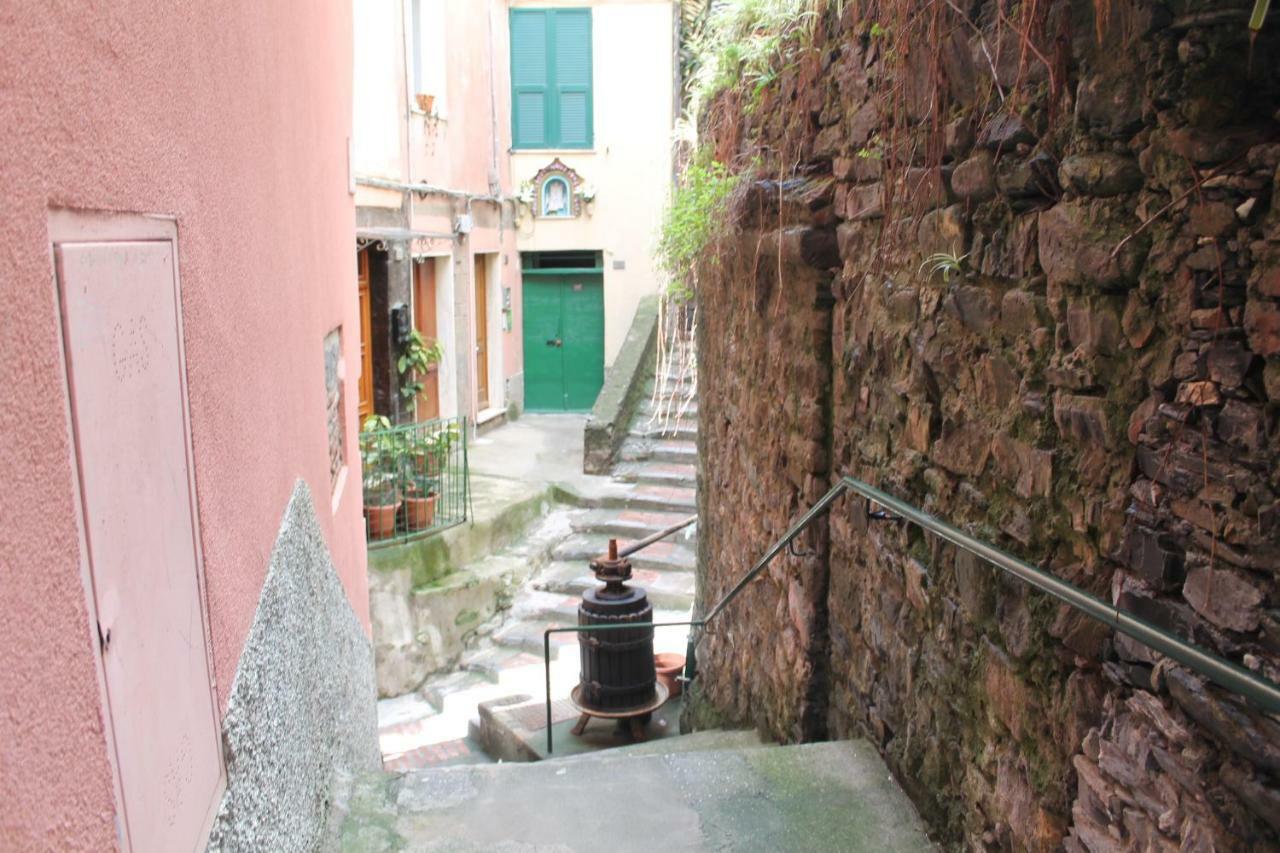 Ferienwohnung Guardando Le Stelle Vernazza Exterior foto